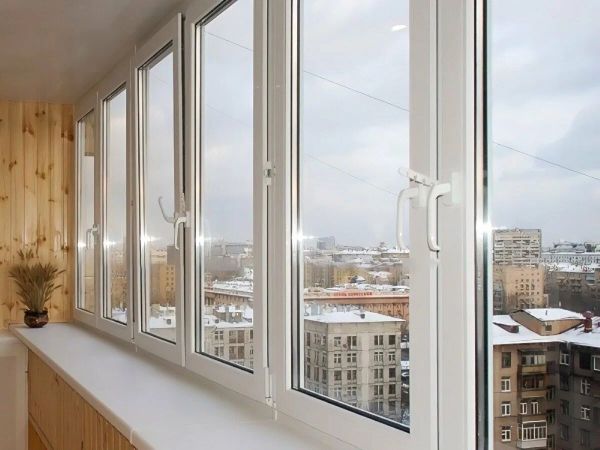 Какие стеклопакеты выбрать для остекления лоджии